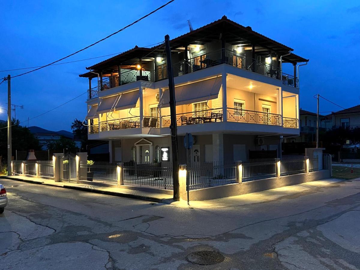 Posidonia Resort No5 Vrasná Екстериор снимка
